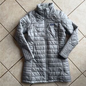 Patagonia Women's Silver Quilted Puffer Coat